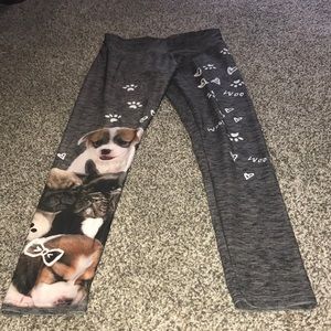 Gray leggings with dogs and paw prints